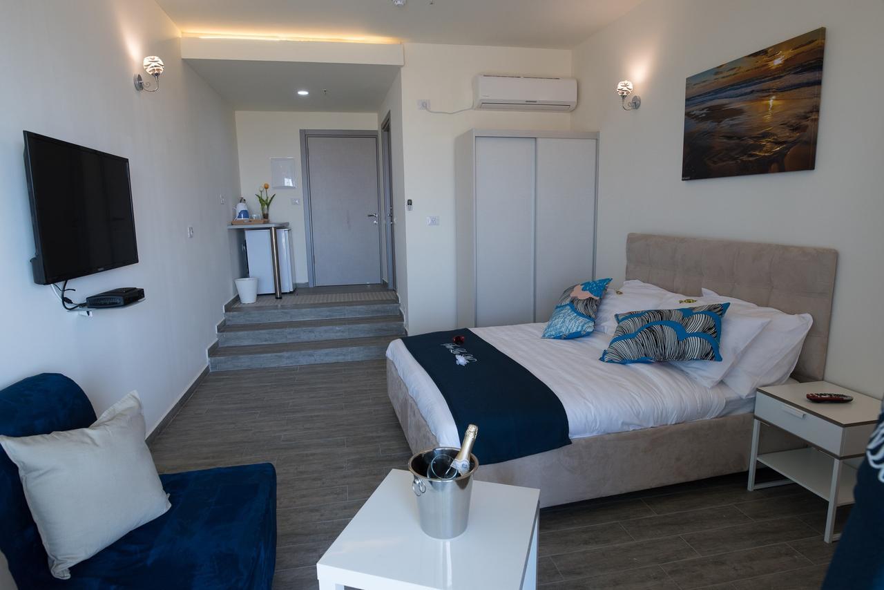 Sur La Mer Hotel アシュドッド エクステリア 写真