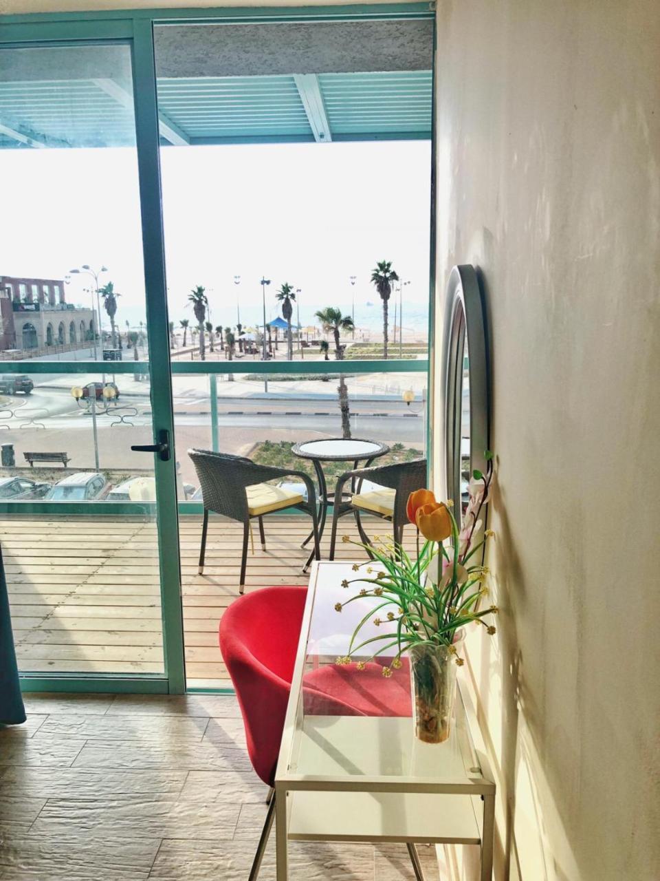 Sur La Mer Hotel アシュドッド エクステリア 写真