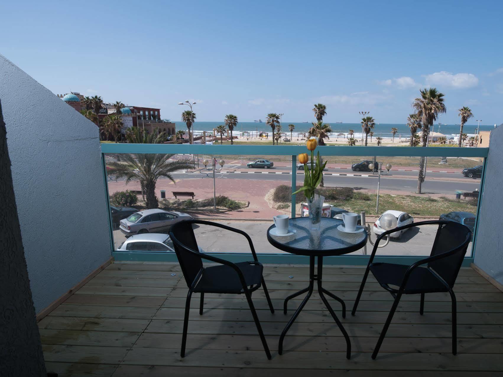 Sur La Mer Hotel アシュドッド エクステリア 写真